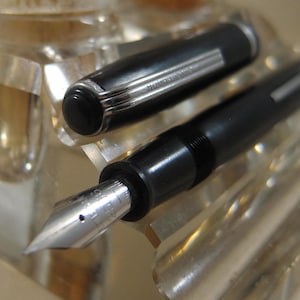 Restored Esterbrook &quot;SJ&quot; Fountain Pen Black w/ 2556 Firm Fine Vintage 1940&#39;s