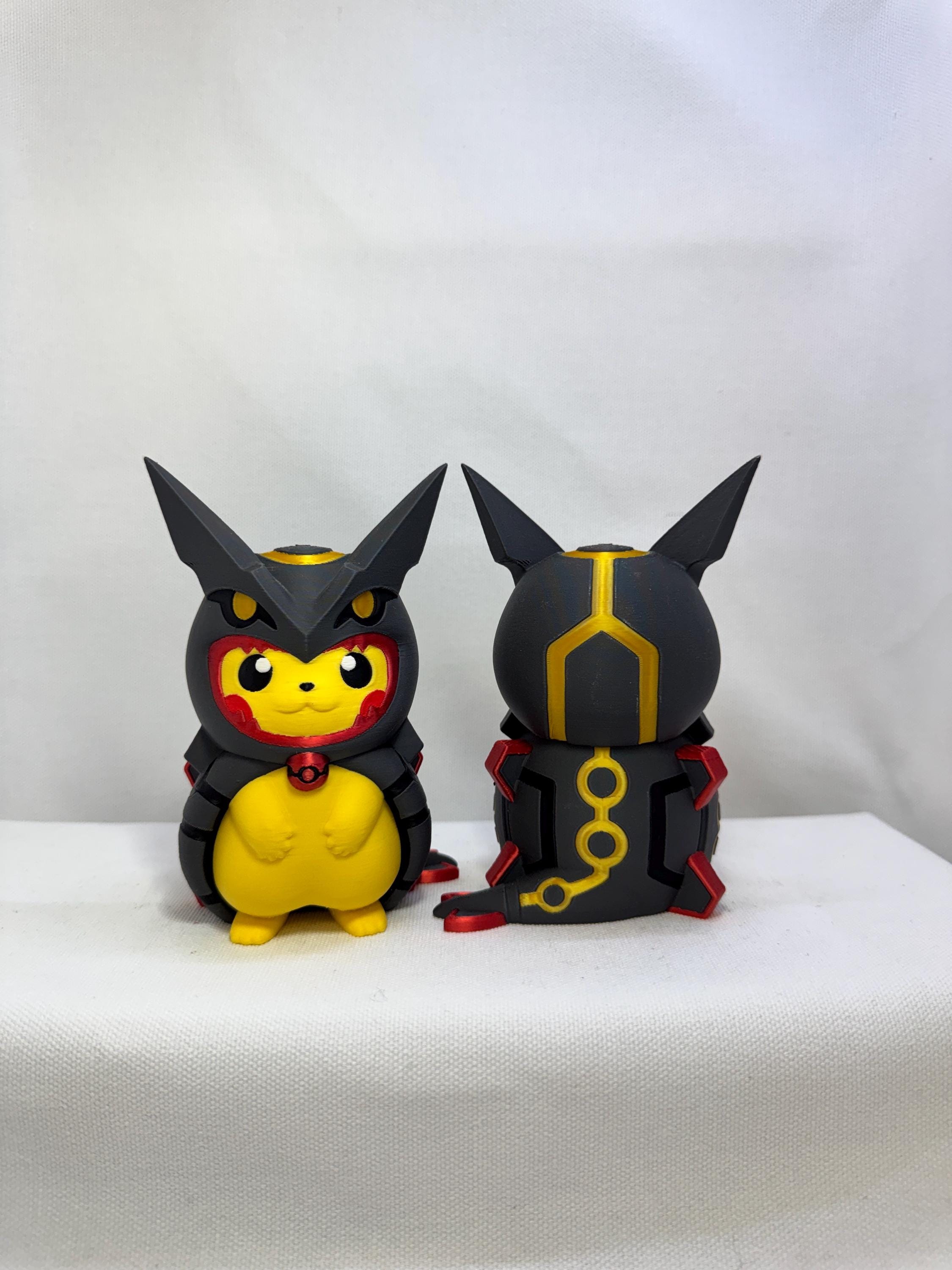 Pikachu poncho - Etsy 日本