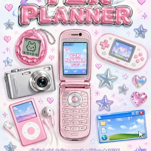 Puede incluir: Un gráfico de Y2K PLANNER con un teléfono plegable rosa, una mascota digital, una consola de juegos portátil, una cámara digital plateada, un reproductor de música rosa con auriculares y un icono de ventana de computadora, rodeado de estrellas y corazones.