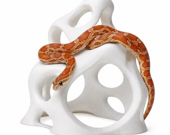 White 3D Printed Reptile Climbing Hide, 12 cm Gecko Terrarium Decor
