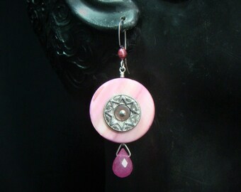 Pink MOP and Vintage Button Earrings with Faceted Agate Drop