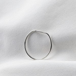 Flat ring - line ring - flat bar ring - geometric ring - minimalist ring - thin ring - simple dainty
