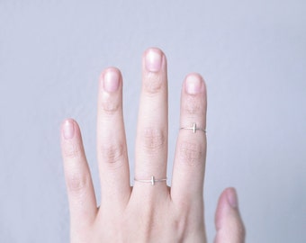 Tiny silver bar ring - line dash - knuckle midi ring - minimal delicate illusy
