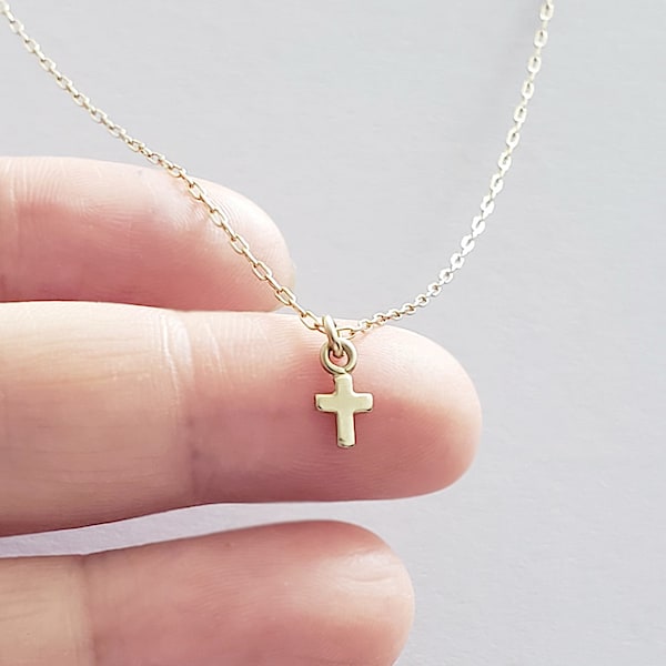 Tiny gold cross necklace - small gold cross - faith necklace - delicate dainty - everyday illusy