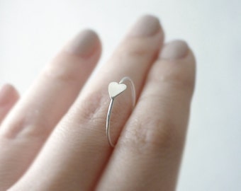Silver heart ring - sideways heart - delicate and dainty illusy jewelry