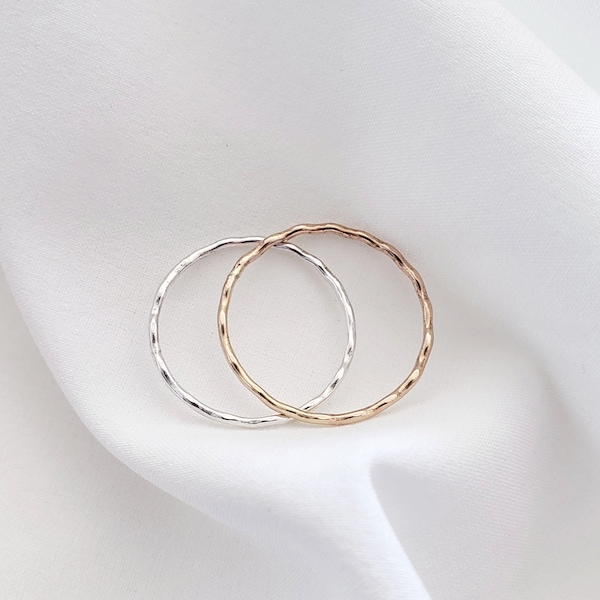 Small wave ring - tiny bump ring - minimal band - gold wave - silver wave - dainty ring - illusy