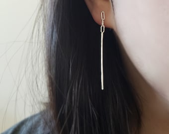 Chain bar earring - long drop earring - silver gold earring - paperclip chain hammered bar - modern dainty illusy