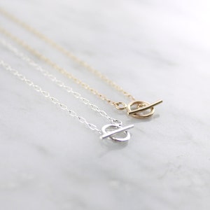 Tiny toggle chain necklace - gold silver - minimal simple chain - clasp necklace - dainty everyday illusy