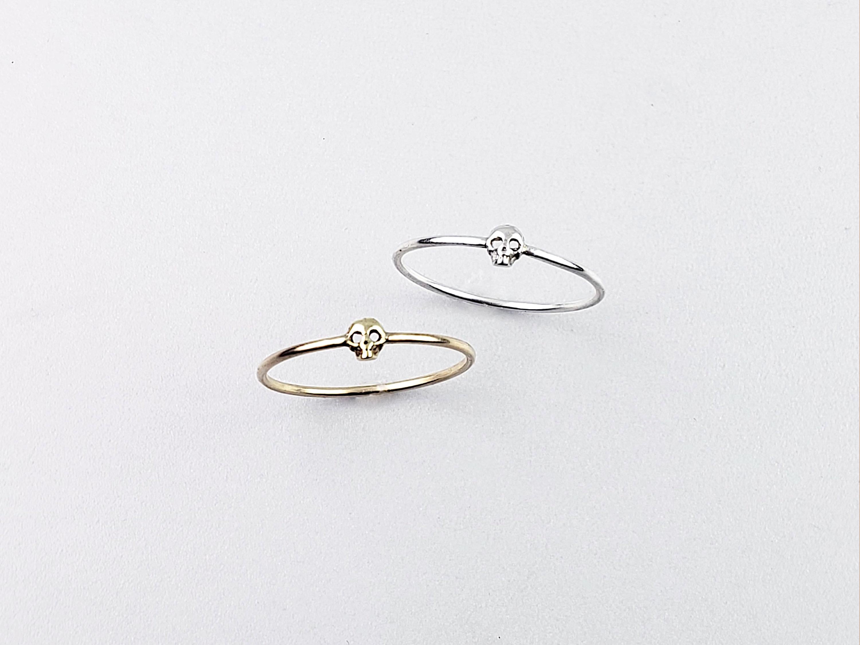 Tiny skull ring - gold silver skull - modern skull ring - eternity band - minimal skull - illusy jewelry