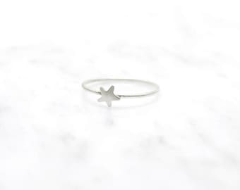 Silver star ring - tiny star - sterling silver - twinkle little star - dainty