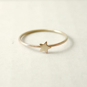 Petite bague étoile - bague étoile en or - bague petite étoile - étoile scintillante - bague délicate - minimaliste simple