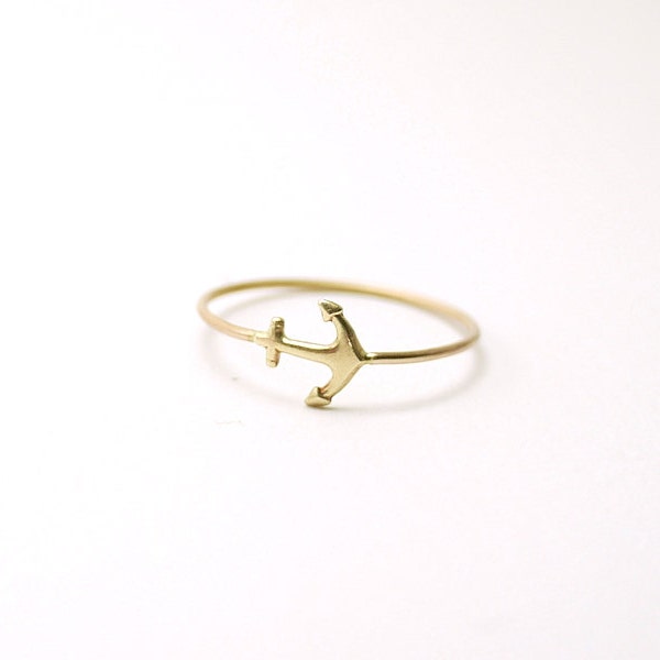 Ancre d’or - anneau d’empilage - côté ancre de bateau - nautique bijoux minimal