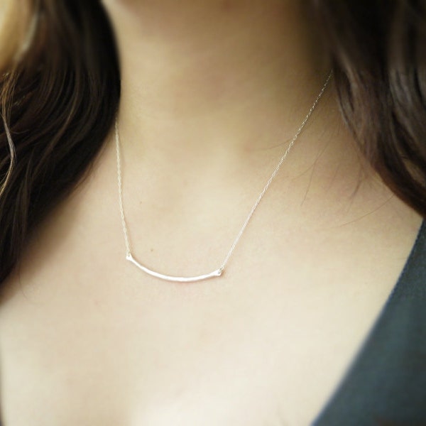 Curved bar necklace - silver bar necklace - hammered necklace - thin bar - minimalist necklace - modern jewelry