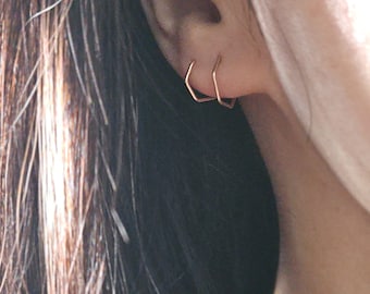 Aros hexagonales - Aros pequeños - Aros para dormir - Plata y oro - Minimalistas y delicados