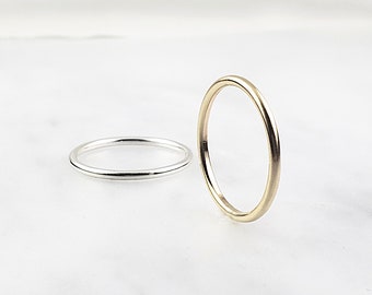 Thick ring band - silver gold - minimal daily ring - classic ring band - smooth ring - dainty illusy