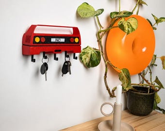 Sports car key holder – modern wall decoration for garage & hallway – gift for car enthusiasts