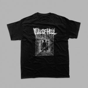 Op de afbeelding: Een zwart t-shirt met korte mouwen en een witte grafische print op de borst. Het ontwerp toont de tekst FULL OF HELL in een grillig lettertype boven een vierkant kader met een centrale figuur omringd door ingewikkelde witte lijnen.