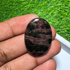 Rubin-Fall-Cabochon, natürlicher Rubin-Fall-Cabochon, loser Edelstein zur Schmuckherstellung [30 ct, 31 x 22 mm] E-90