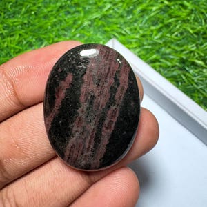Rubin-Fall-Cabochon, natürlicher Rubin-Fall-Cabochon, loser Edelstein zur Schmuckherstellung [49 ct, 36 x 23 mm] E-90