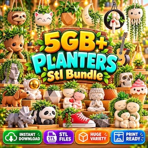 Op de afbeelding: Een digitale collectie van 3D-printbare plantenbakontwerpen met diverse figuren zoals een luiaard, panda, astronaut, schedel en een rode sneaker. De centrale tekst luidt 5GB+ PLANTERS Stl Bundle met iconen voor directe download en printbestanden.