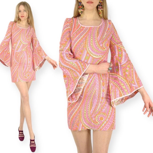 Vtg 60s Terrycloth Bell Sleeve Psychedelic Mini Dress