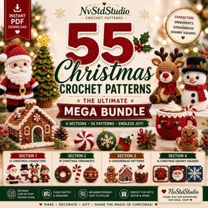 Könnte beinhalten: Ein digitaler Flyer für 55 Weihnachts-Häkelmuster von NvStdStudio. Der Text lautet 55 Christmas Crochet Patterns The Ultimate Mega Bundle. Er zeigt Bilder von gehäkeltem Weihnachtsmann, Tannenbaum, Rentier, Schneemann und Lebkuchenhaus.