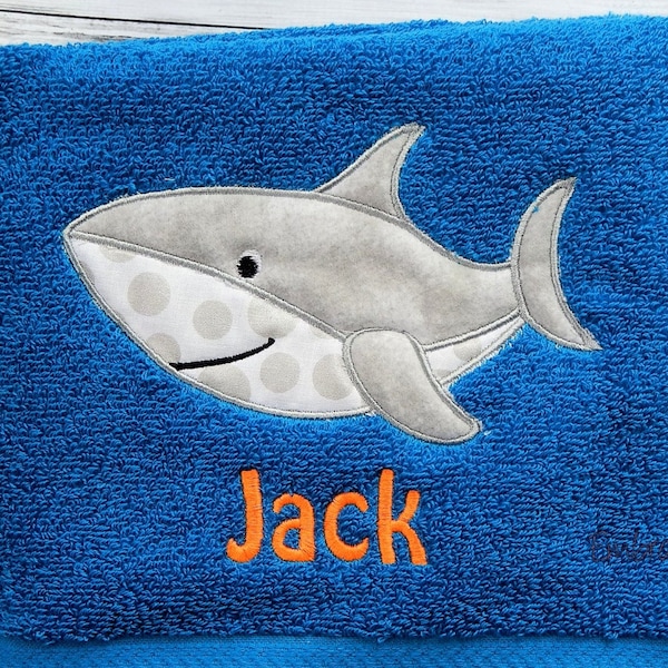 Bath towels, shark bath towels for kids, Personalized kids Bath Towels  Dolphin towel, Shark Towel, best kids gift