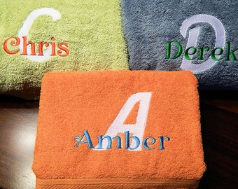 Personalized Bath Towel, Bath towels, Monogram Bath towel, Embroidery towel, Housewarming gift, Personalized gift, Gifts for her, Kids towel