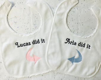 Twins bib set, Twins gifts,  He did it, She did it twins bibs, baby shower gifts for twins, bibs, custom bibs