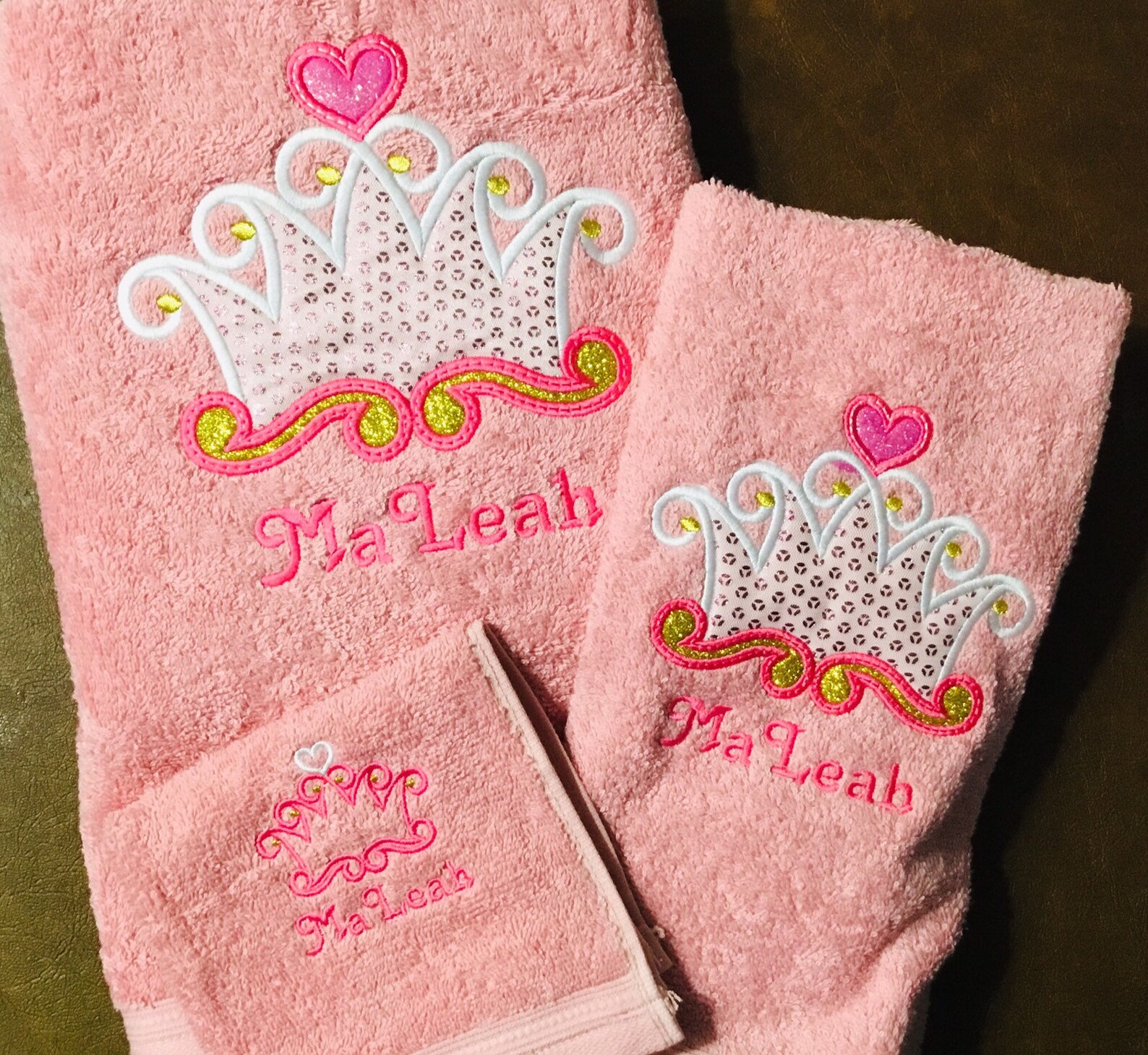 Princess crown Bath Towel personalized for free Princess Etsy.de