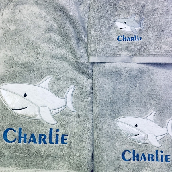 Shark Bath towels, best bath towels for kids, Personalized kids Bath Towels ,Shark Towel, Monogrammed towels, Personalized gifts