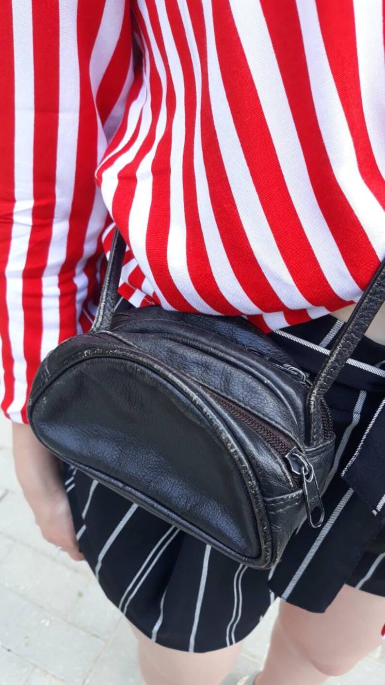 1980s Vintage Shoulder Bag Black Small Purse Small Leather Bag Leather Coins Purse