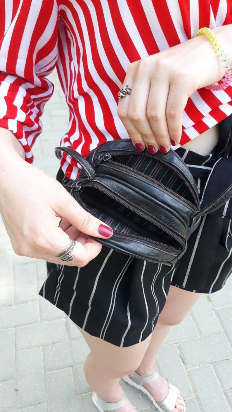 1980s Vintage Shoulder Bag Black Small Purse Small Leather Bag Leather Coins Purse