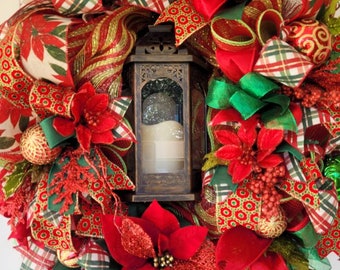 Christmas wreath with lantern, Lantern wreath, candle lantern wreath, battery lantern wreath, Christmas lantern wreath, Lighted wreath