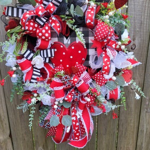 Valentine's Day Wreath, wreath for Valentine's Day, Valentine's Day door wreath, Valentine's Day decor, Valentine's Day decorations