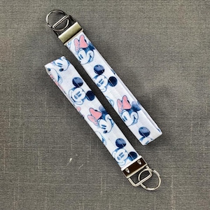 Mickey Mouse Wristlet Keychain, unisex Keychain, Minnie Key fob, Disney keychain