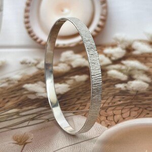 Textured Silver Bangle Bracelet, Minimalist Hammered Cuff Bracelet, Modern Statement Jewelry, Everyday Bracelet, Gift for Her