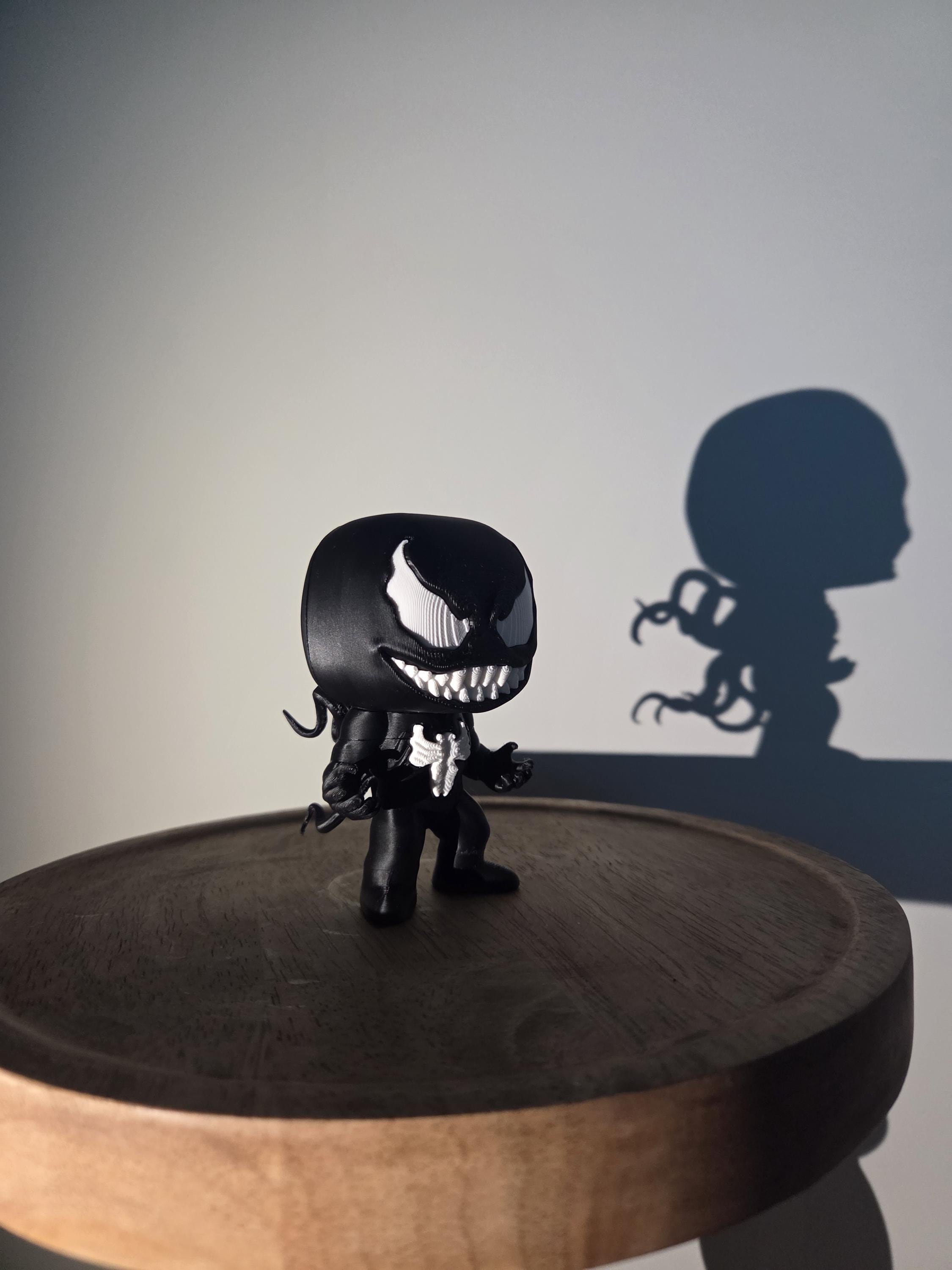 Venom funko pop - Etsy 日本