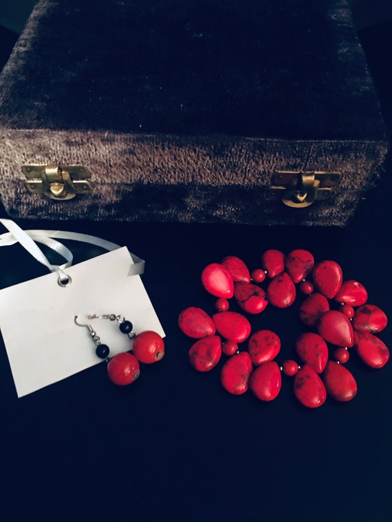 Barse Stretch Red Stone Bracelet