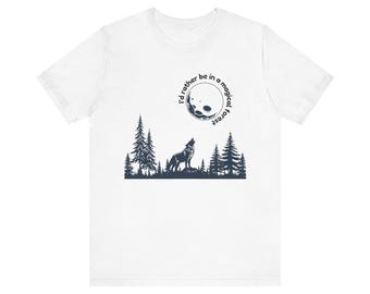 Koszulka z nadrukiem Howling Wolf Moon | Koszulka z sylwetką lasu naturalnego
