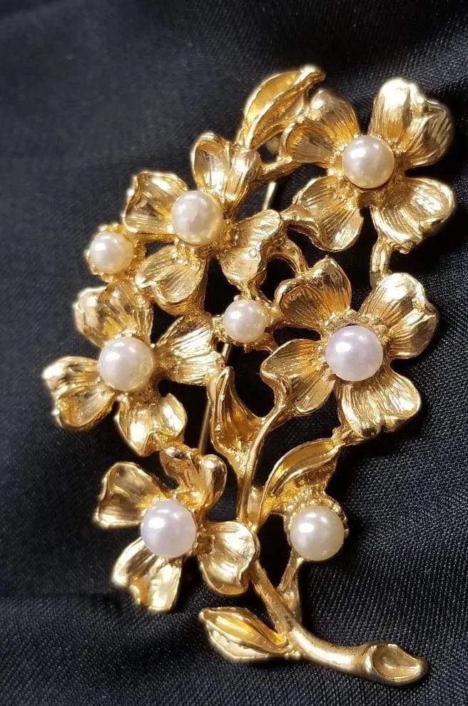 Jewelry Madeleine Albright Brooches The Glass Ceiling Brooch (L