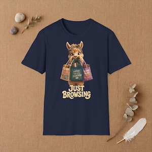Camiseta de segunda mano con estampado de alpacas | Camiseta para amantes de los libros de segunda mano que simplemente miran sus libros