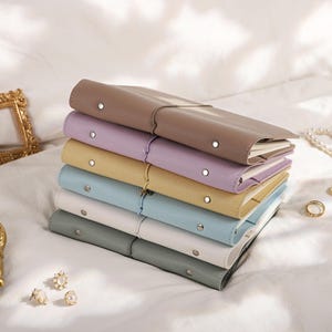 Kleurrijk leren notitieboek met initialenbedeltje, navulbare notitieboeken in A5/A6/A7-formaat, minimalistisch leren notitieboek, ideaal als cadeau voor Kerstmis of een verjaardag.