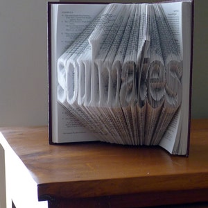 Freund Freundin Geschenk - gefalteten Buchkunst - Hochzeit Dekor - Papier Jubiläum - Soulmates - ersten Jahrestag - am besten verkaufen - 9 Buchstaben