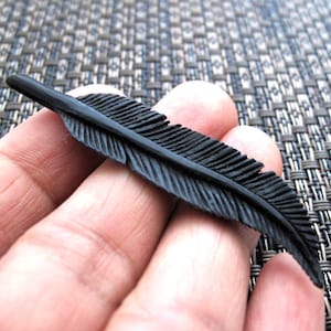 Beautiful Carved Feather, Hand Carved Buffalo Horn, Side-DRILLED,  Ethically Sourced, Jewelry making Supplies B8664