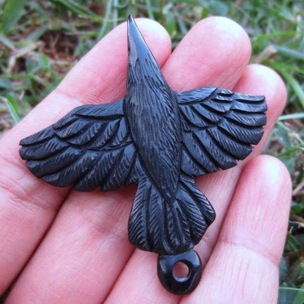 Extra Large Raven, 54 mm x 50 mm,  Buffalo Horn Carving, Pendant Beads, Jewelry making Supplies B4576