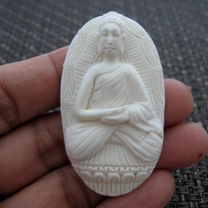 Meditation  Buddha,  Buddha cabochon, Buffalo bone carving, Jewelry making supplies  B8698