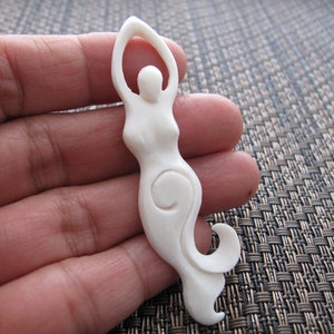 Goddess Pendant, Buffalo Bone Carving, Hand Carved, Not Drilled, Jewelry making Supplies B8642