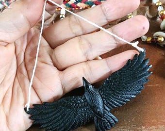 Extra Large Raven, 90 mm x 41 mm,  Buffalo Horn Carving, Focal Piece, Pendant,  Jewelry making Supplies B8757