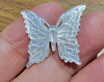 NEW ARRIVAL Beautiful butterfly mother of pearl  , drilled, jewelry making supplies B8726